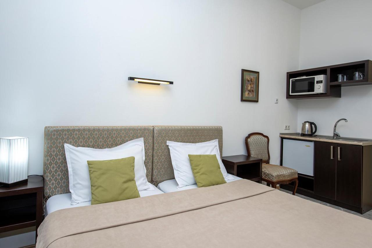 Apart Hotel Gh Tiflis Exterior foto